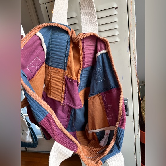 UO Suda Patched XL Tote Bag - Picture 11 of 16